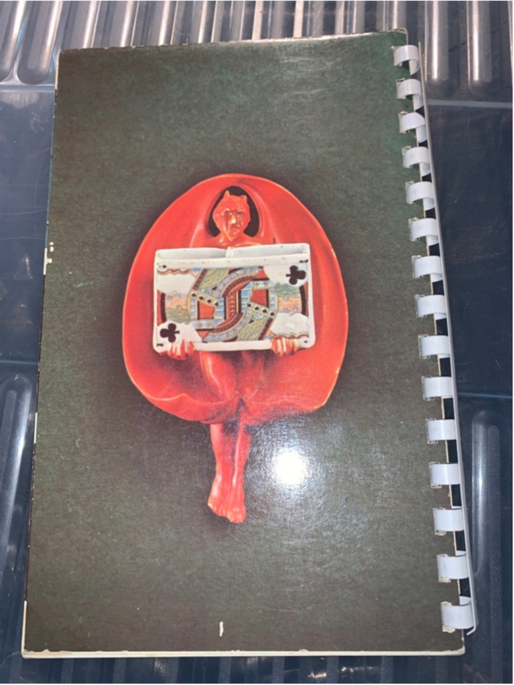 A Guide to Royal Bayreuth Figurals paperback spiral bound - Picture 2 of 10